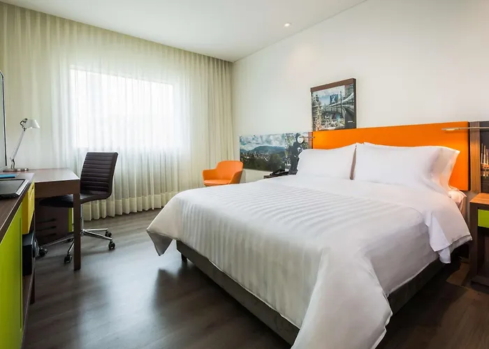 Hampton By Hilton Bogota Airport